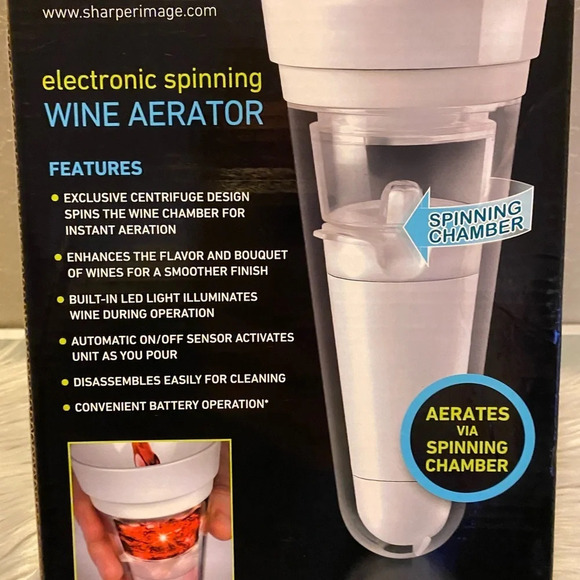Sharper Image Electronic Spinning Wine Aerator - Picture 8 of 8